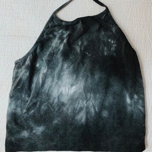 Brandy halter 🖤🤍